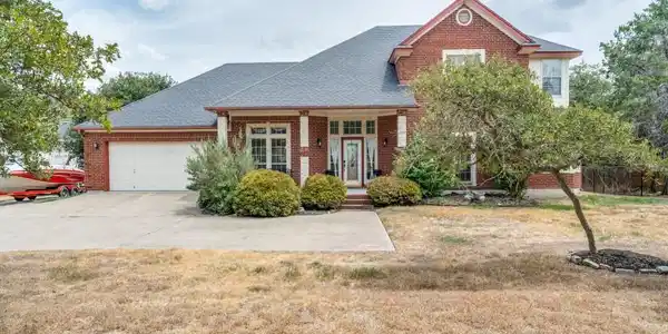5283 Denmans Loop