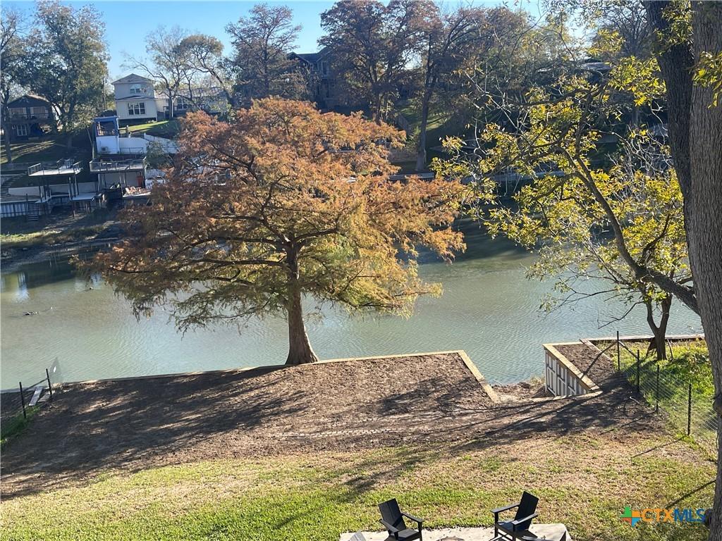 Image 3: Lake view of the brand new seawall with cut-in boa