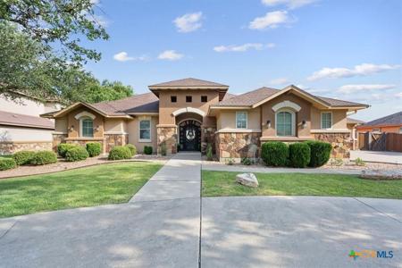 1160 Mescalero Trail