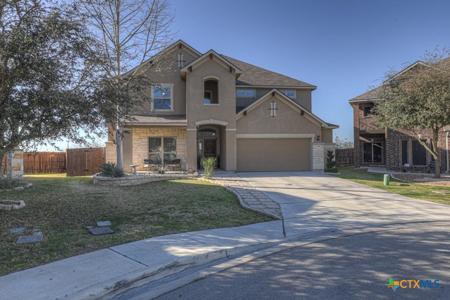 1366 Garden Laurel