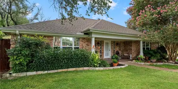 3401 Summit Circle