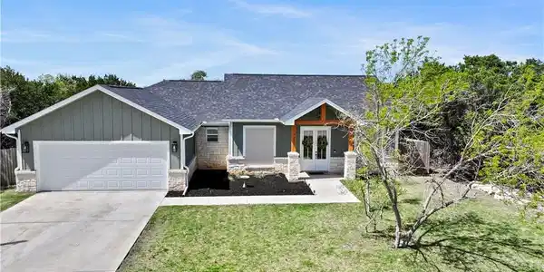 4902 Goliad Drive