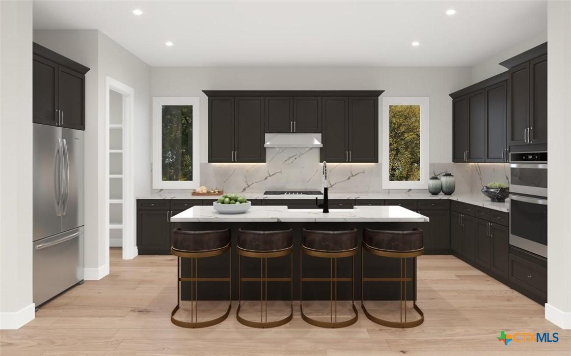 Image 3: Interior Image