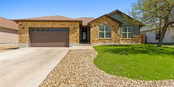 3905 Clinton Lane