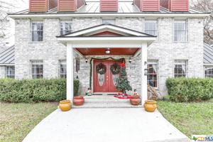 412 Woodlake Drive