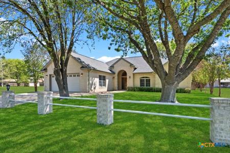 2592 Edgegrove
