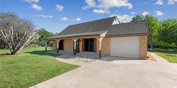 28 Mesquite Circle