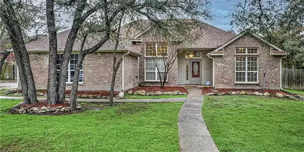 4 Sobrante Road