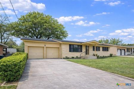445 Granada Drive