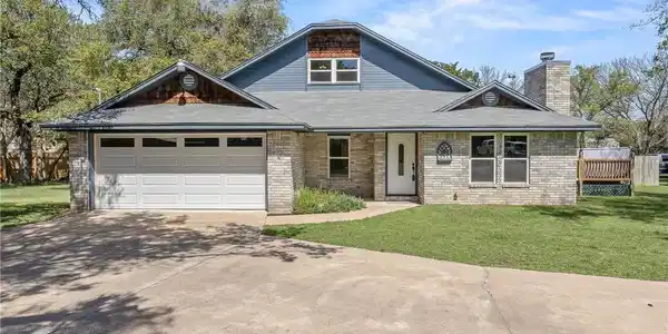 4 S Buccaneer Lane
