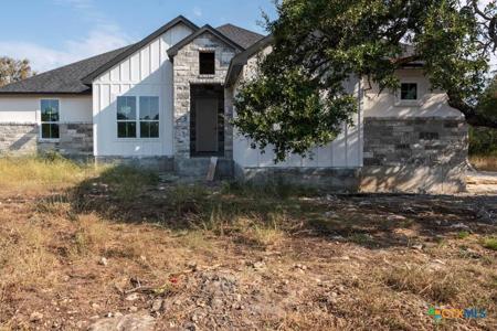 171 Grey Fox Circle