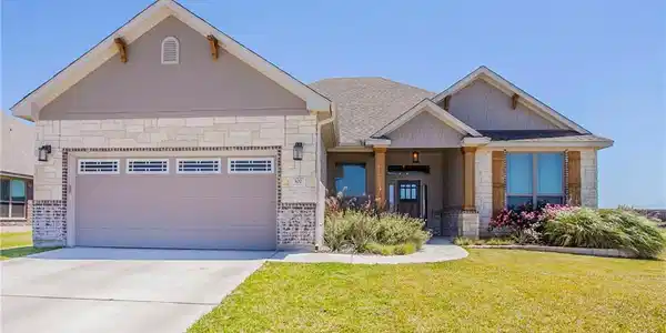 307 Raven Drive