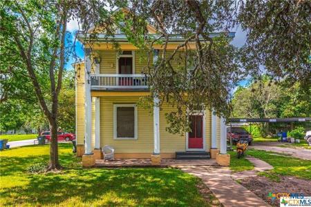 311 E Live Oak Street