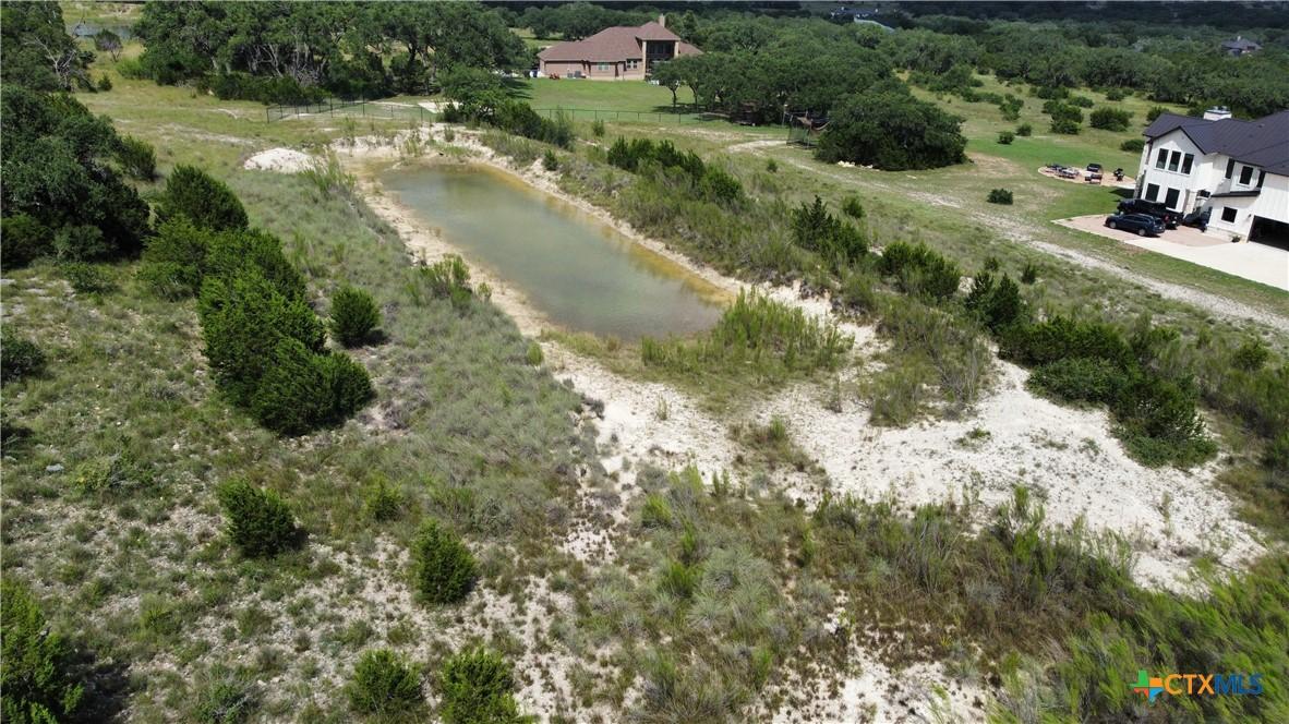 Image 4: Have your own natural pond, that your house looks