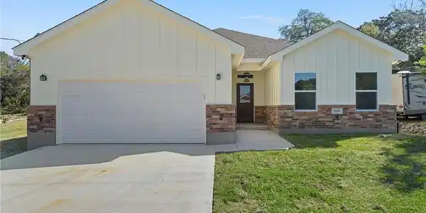 15945 Crockett Drive