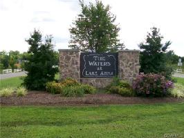 415 Lake Forest Dr 