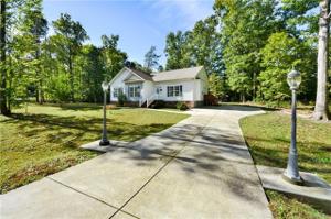 119 Bunker Hill Dr