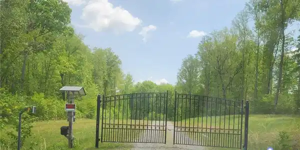 Image 2: Boat Dock Access Gate