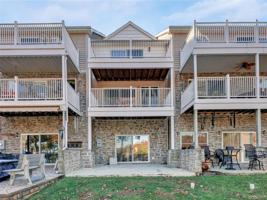 292 Lake Front Dr