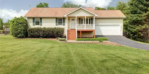 17 N Bluewater Boulevard