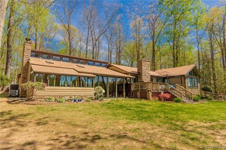 664 Lake Caroline Drive