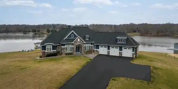 7470 Don Road