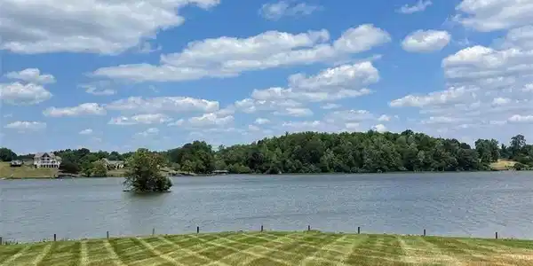 Lot 8 Carrie Court