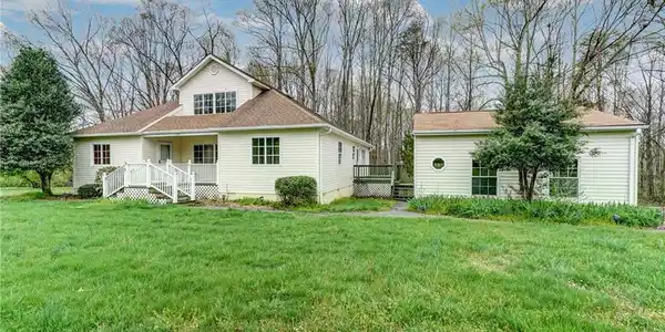 297 N Bluewater Blvd