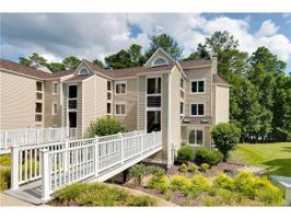 106 Water Pointe Ct Unit#106