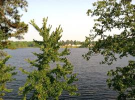 146 Lake Jordan Way