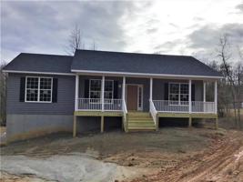 18 Everett Ln