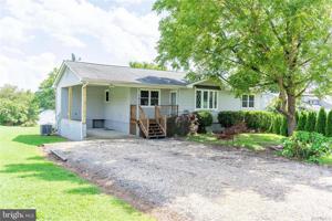 774 Lake Caroline Drive