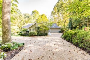 5705 Harbour Bluff Terrace