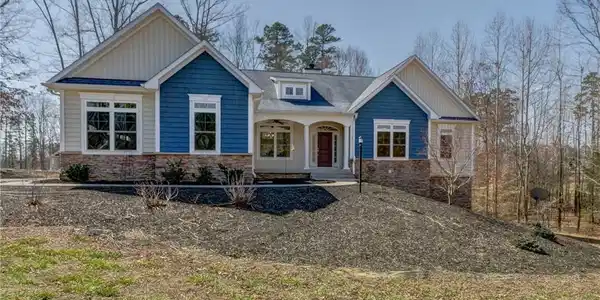 172 Acorn Drive