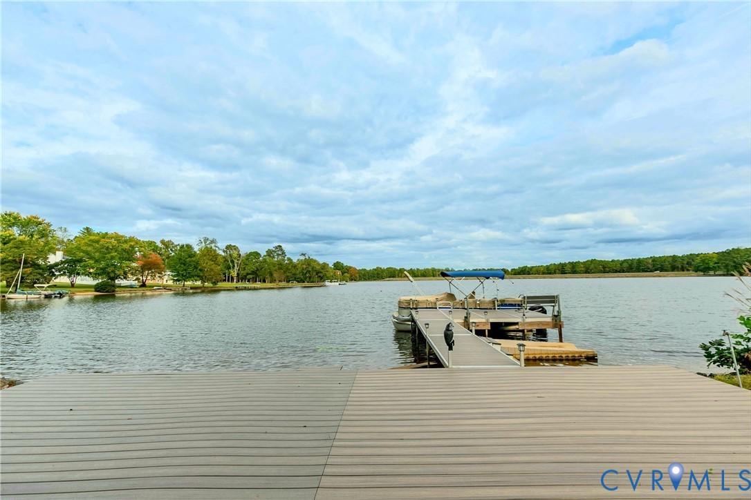 Image 2: YOUR LAKE HOME IS READY !