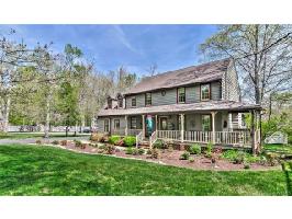 20101 Oak River Ct