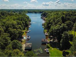 9236 Eagle Cove Cir