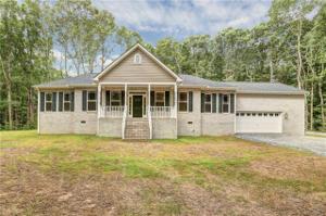 1500 Lake Forest Dr