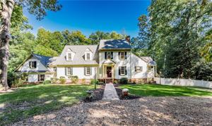 2907 Oxford Drive