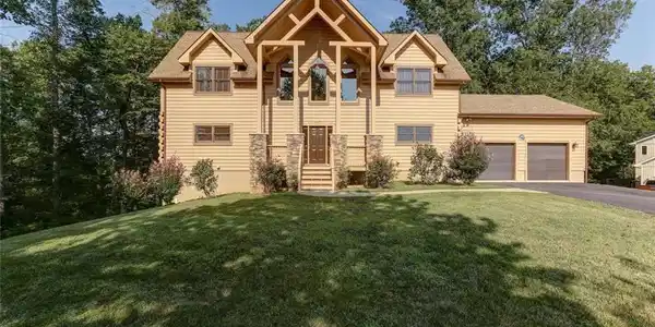 17029 Arrow Point Drive