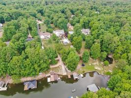 20107 Oak River Court