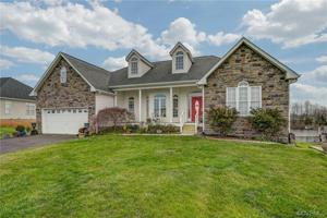 6733 Lake Pointe Drive