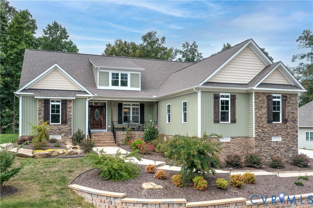 Image 3: Craftsman inspired home with board and batten sidi