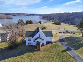 150 Stonewall Ct