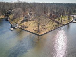 146 Walnut Court