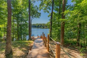 688 Lake Caroline Drive