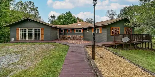 101 Windway Drive
