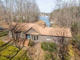 124 Walnut Ct