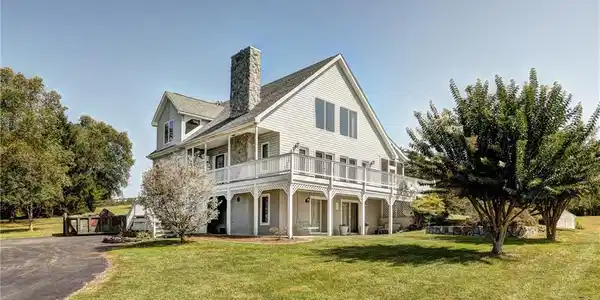 5805 Springfield Farm Lane