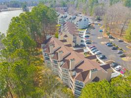 220 Water Pointe Court